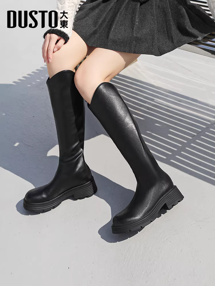 Giày bốt đế dày Dadong dành cho nữ 2025, mẫu mới thu đông, bốt cao cổ dày ống rộng cho nữ cỡ lớn, chu vi bắp chân rộng và mũi tròn.
