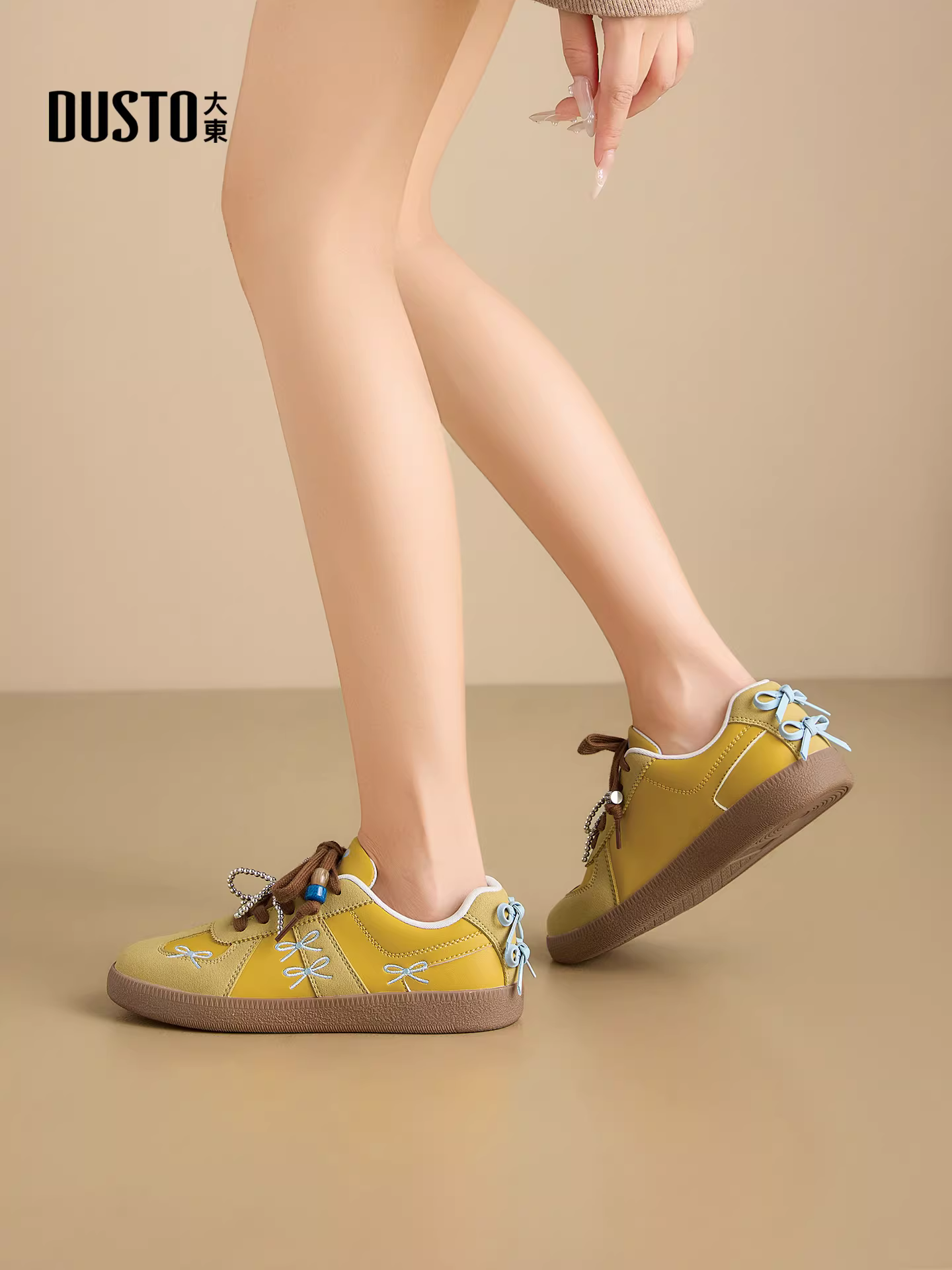 Giày tập luyện Dadong Silver dành cho nữ 2025, mẫu mới thu đông, đế bằng mềm, giày thể thao đa năng, giày sneaker nữ