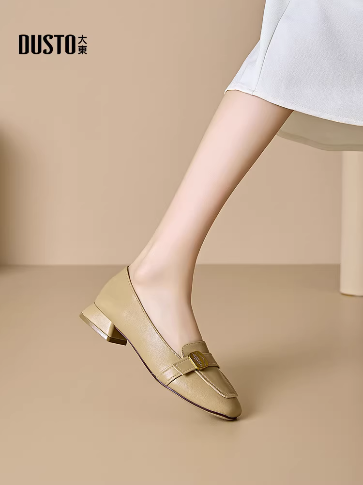 Giày bệt đế thấp miệng nông Dadong dành cho nữ, mẫu mới thu đông 2025, giày đi làm, đi làm hàng ngày, kiểu lười, mũi vuông, gót thô, giày da nhỏ.