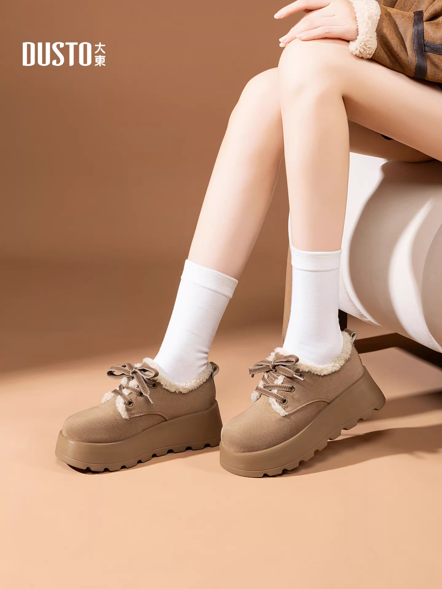Giày bốt nữ đế dày kiểu Birkenstock mùa đông 2025 mới, lót lông giữ ấm, giày cotton đa năng, giày lông mềm mại