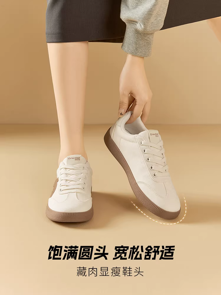 Giày nữ Dadong Juhao Daxun 2025 Mẫu mới Thu/Đông Giày nữ đa năng Giày thể thao trắng đế bằng Giày thể thao trắng thường ngày