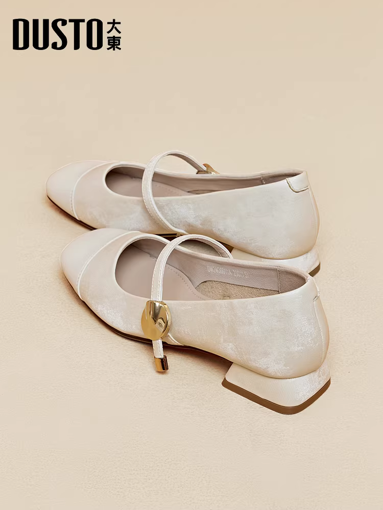 Giày nữ kiểu Pháp Dadong, mẫu mới thu đông 2025, phong cách Trung Hoa mới, thích hợp phối cùng chân váy, giày dạ hội nữ, giày Mary Jane gót thô.