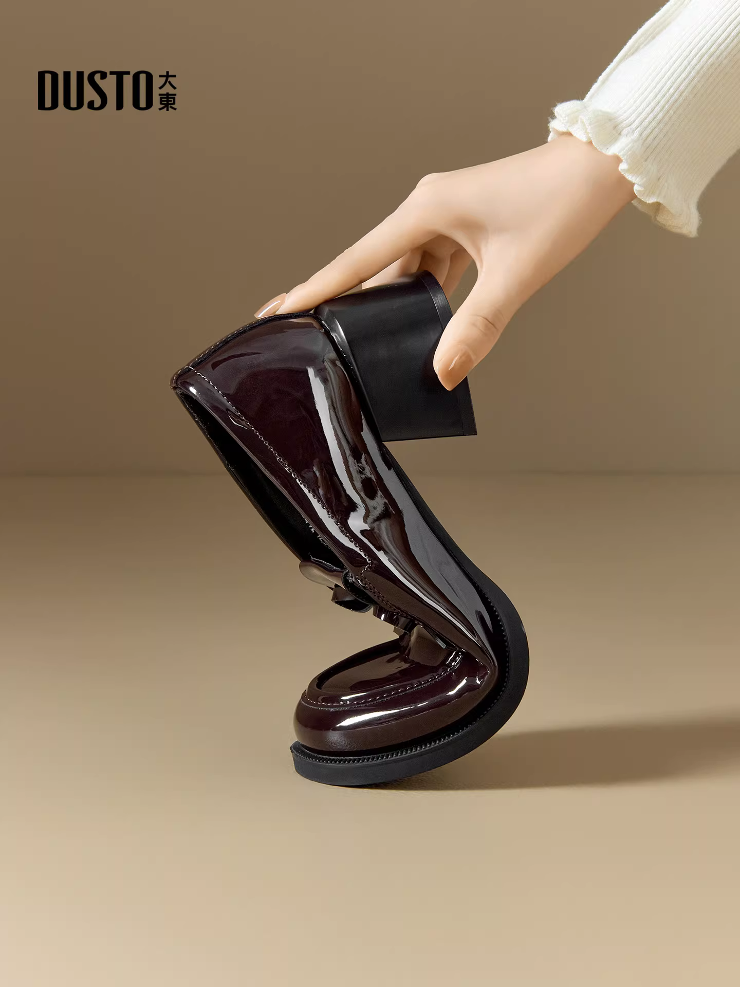 Giày lười nữ Dadong kiểu mới mùa thu 2025, kiểu nơ, chất liệu da bóng, giày đơn giản phong cách học sinh, gót dày, giày da nhỏ nhắn