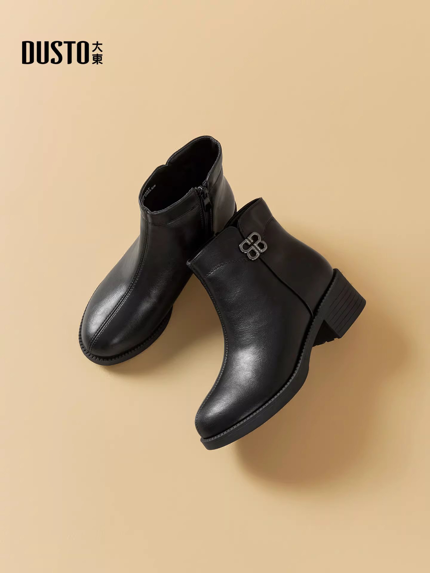 Giày bốt ngắn màu đen Dadong dành cho nữ, giày Chelsea mùa đông 2025 mới dành cho nữ, giày bốt lót lông giữ ấm, giày dành cho mẹ trung niên và người già.