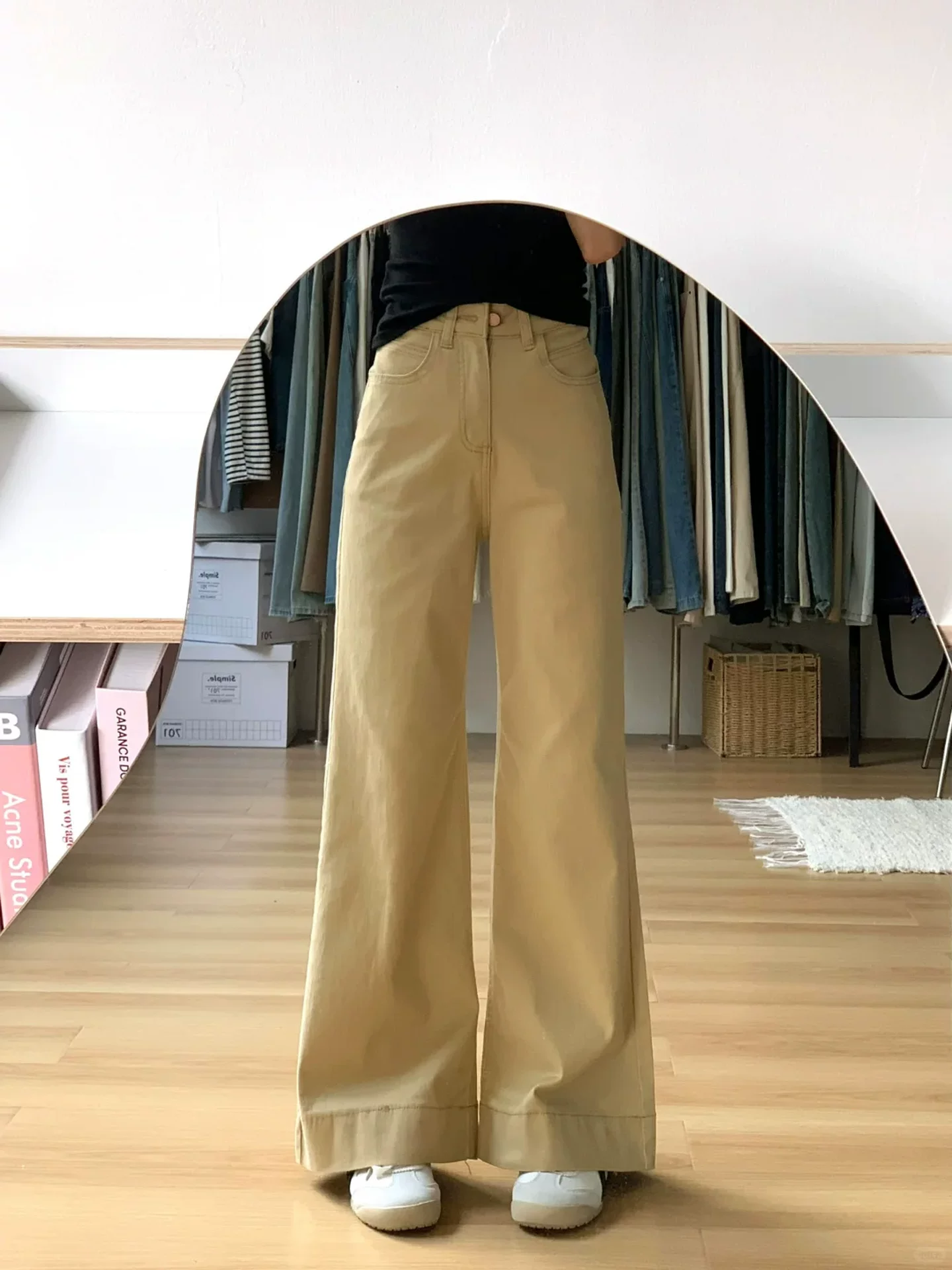 Quần jeans kaki dáng loe nữ, thu đông 2025, size lớn, cạp cao, rộng rãi, tôn dáng, không bó sát, kiểu chuông