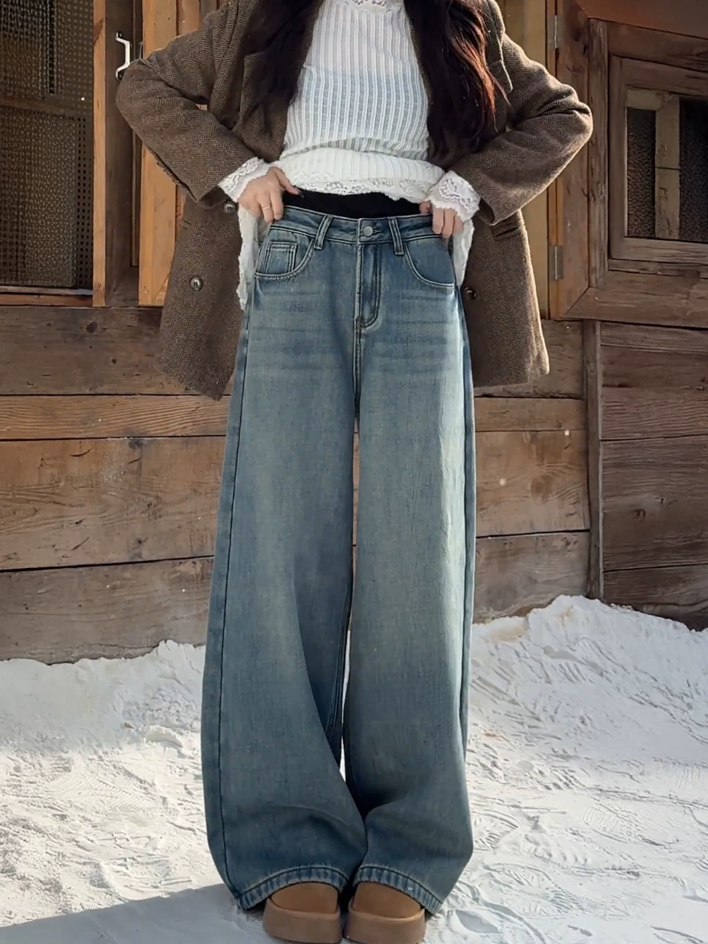 Quần jeans ống rộng màu xanh cổ điển dành cho nữ mùa thu đông 2025, lót lông dày, size lớn, dáng suông, dài chấm đất, giúp thon gọn vóc dáng