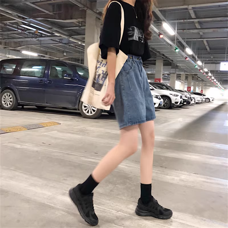 Quần short denim nữ cỡ lớn hình quả lê, kiểu dáng mùa hè mới, cạp cao, dáng rộng, ống thẳng, quần ống rộng, quần dài vừa vặn giúp thon gọn.