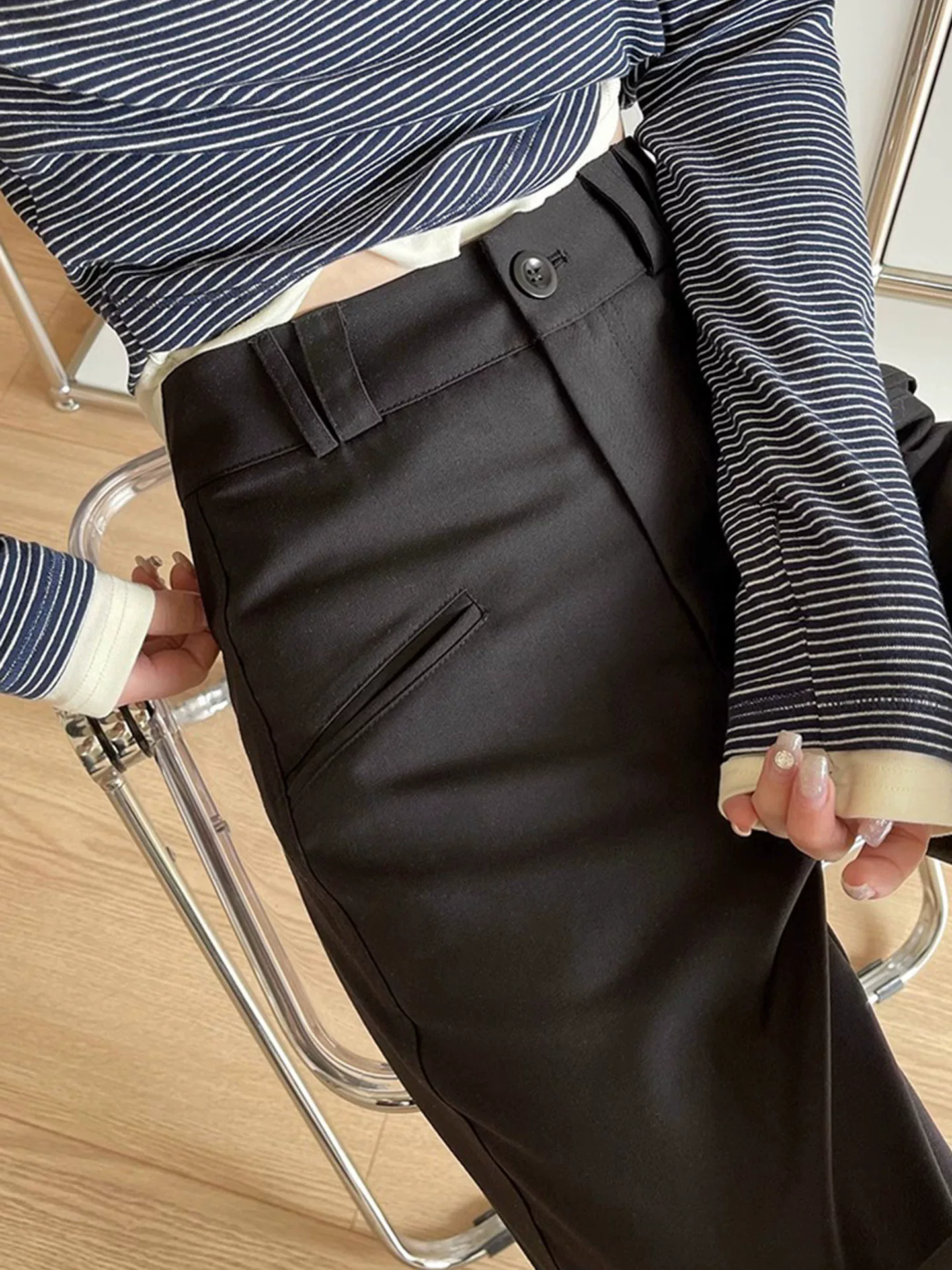 Quần âu dáng quả lê màu đen dành cho nữ, kiểu dáng mùa thu mới, cỡ lớn, lưng cao, mềm mại, tôn dáng, quần ống rộng