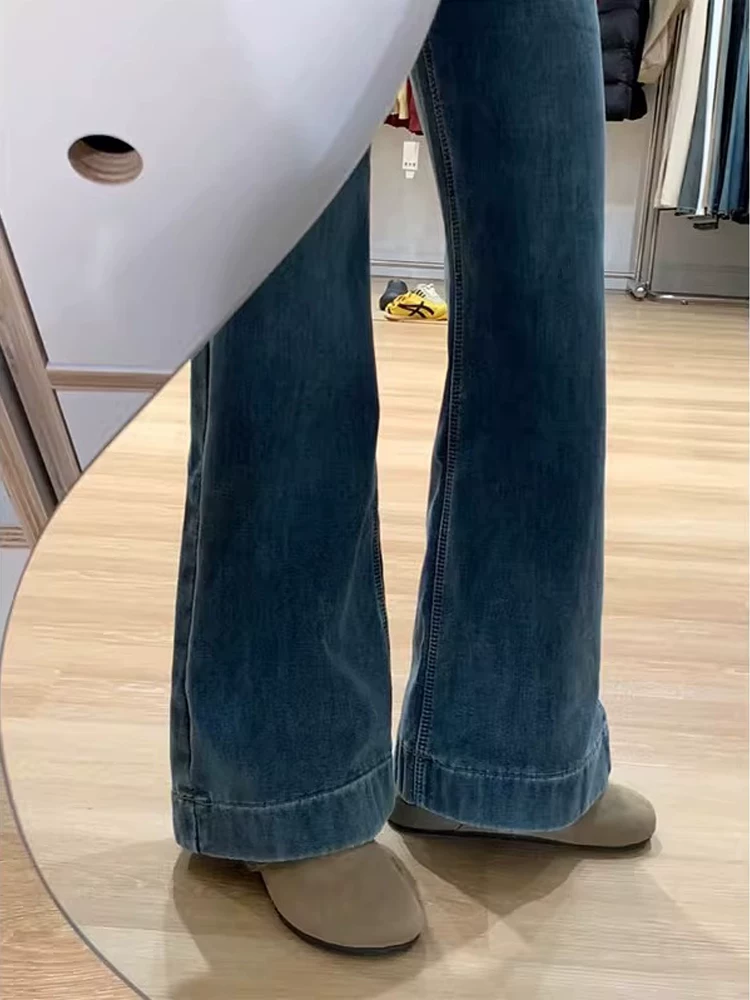 Quần jean xanh vintage dáng loe dành cho nữ, kiểu dáng mùa thu mới, cỡ lớn, lưng cao, dáng rộng, tôn dáng, quần ống loe thẳng.