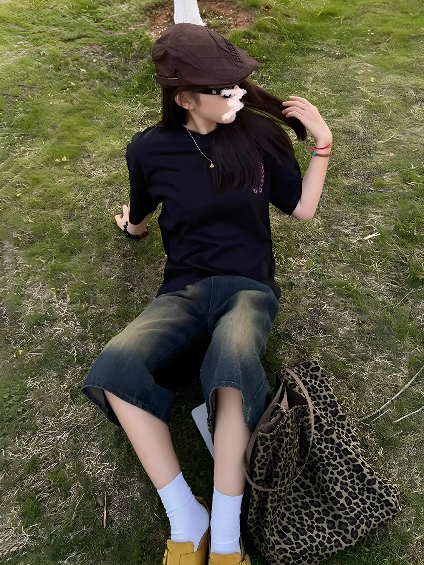 Quần ống rộng màu xanh cổ điển dành cho nữ, kiểu dáng mỏng mùa hè 2025, cỡ lớn, cạp cao, dáng rộng, quần jean ống thẳng giúp thon gọn.