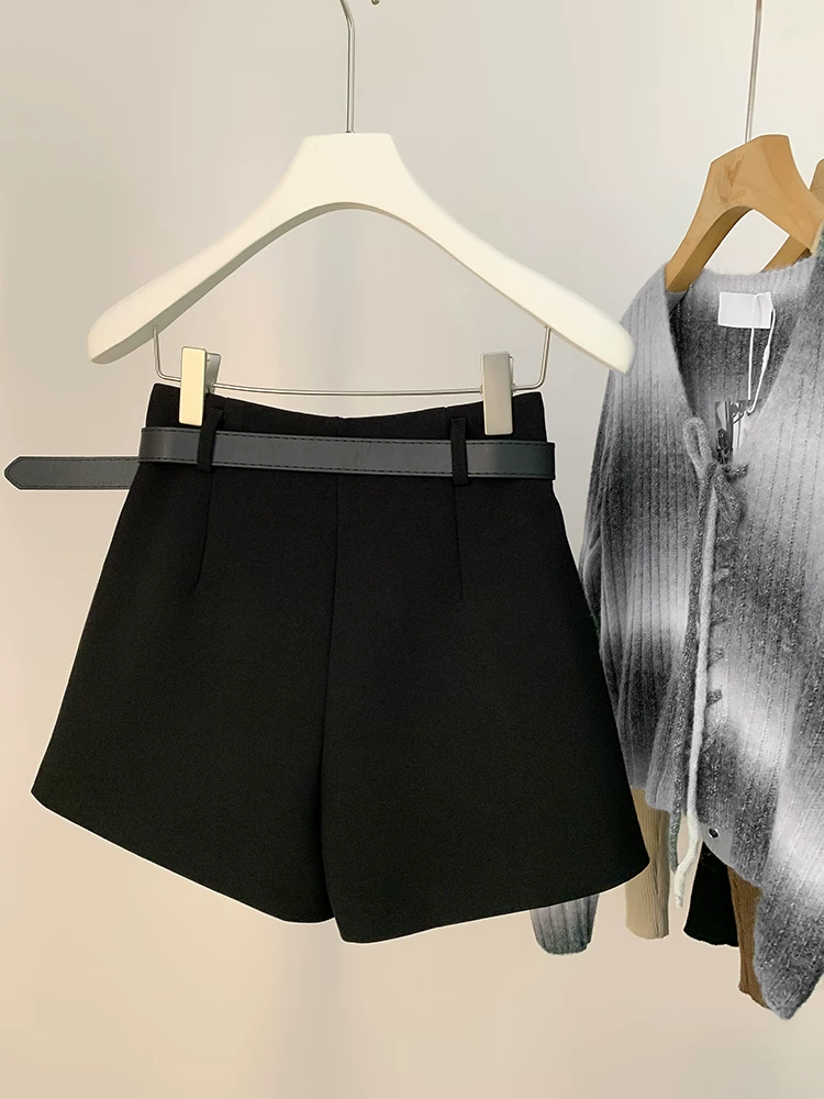 Quần short kiểu dáng thường ngày hình quả lê dành cho nữ, size lớn mùa hè, cạp cao, dáng rộng, quần short ống rộng chữ A giúp thon gọn, quần short kiểu boot.