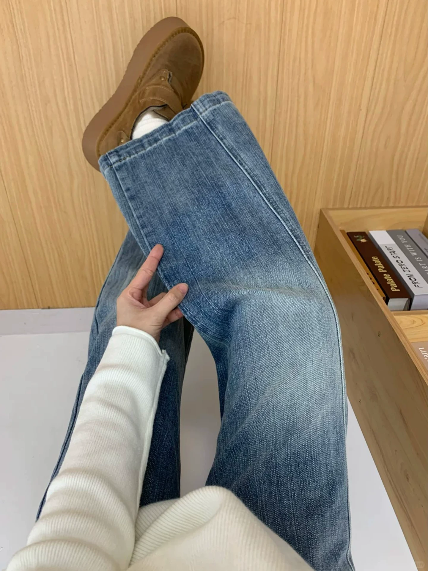 Quần ống rộng kiểu kiếm cổ điển dành cho nữ mùa thu 2025, size lớn, cạp cao, dáng rộng, tôn dáng, dành cho người có thân hình quả lê, kiểu dáng thẳng.