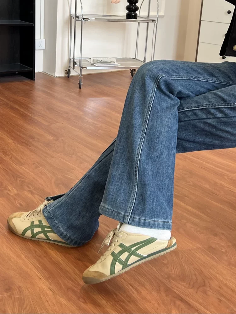 Quần jean ống loe nữ, kiểu thu đông, size lớn, cạp cao, co giãn, tôn dáng, lót lông cừu, dày dặn.