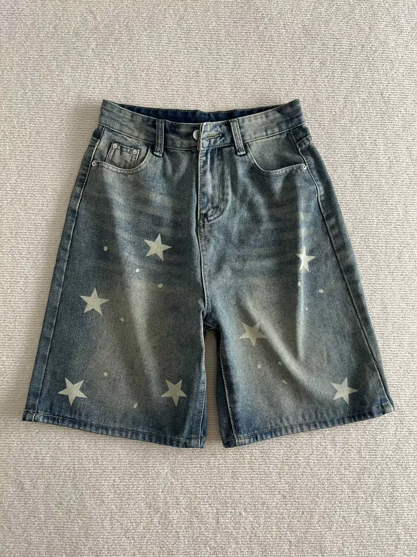 Quần short denim cổ điển dành cho nữ, kiểu dáng mỏng mùa hè, cỡ lớn, lưng cao, dáng rộng, thon gọn, ống thẳng, quần ống rộng dài vừa phải.