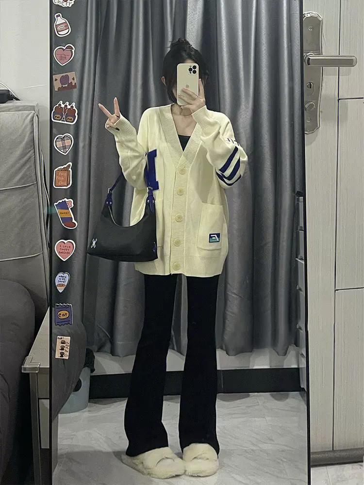 Quần jean đen ống loe dành cho nữ, phong cách đầu thu, cỡ lớn, lưng cao, tôn dáng, co giãn, dáng quả lê, quần ống loe.