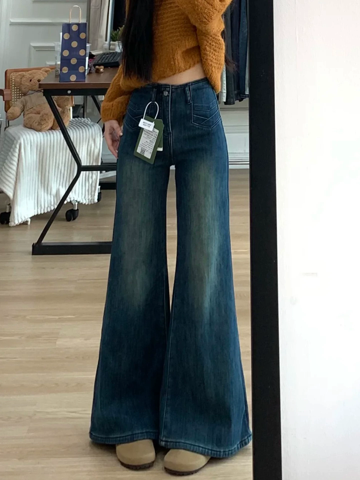 Quần jean ống loe cổ điển dành cho nữ, mùa thu đông, lót lông cừu, dày dặn, cỡ lớn, cạp cao, rộng rãi, tôn dáng, ống rộng, kiểu chuông.