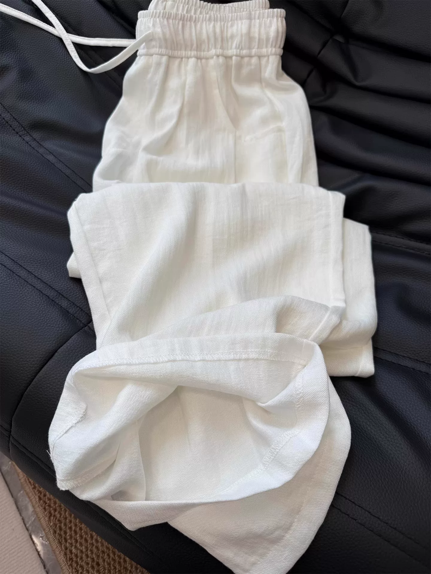 Quần cotton và vải lanh màu trắng dành cho nữ, kiểu dáng mỏng mùa hè, cỡ lớn, lưng cao, dáng rộng, mềm mại, tôn dáng, quần ống rộng bằng vải lanh.