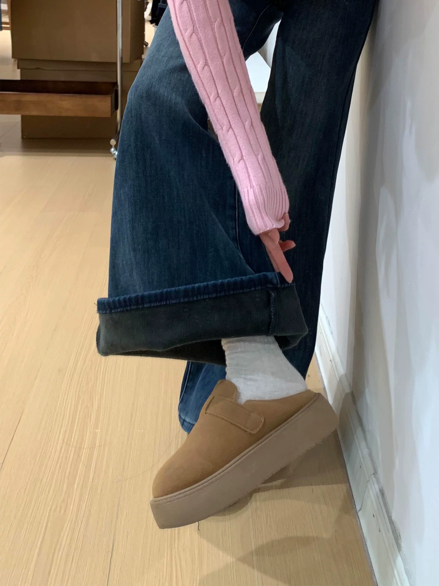 Quần jean ống loe dày lót lông màu xanh đậm dành cho nữ, mùa đông, cỡ lớn, lưng cao, dáng rộng, giảm béo, dáng quả lê, quần ống chuông