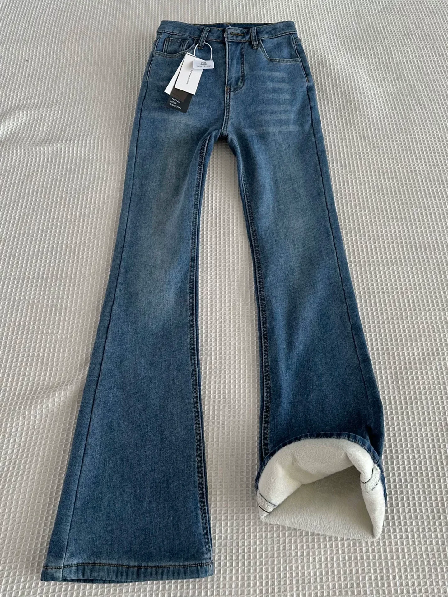 Quần jean ống loe dày lót lông màu xanh đậm dành cho nữ, mùa thu đông, cỡ lớn, lưng cao, co giãn, che hông, quần ống loe thon gọn.