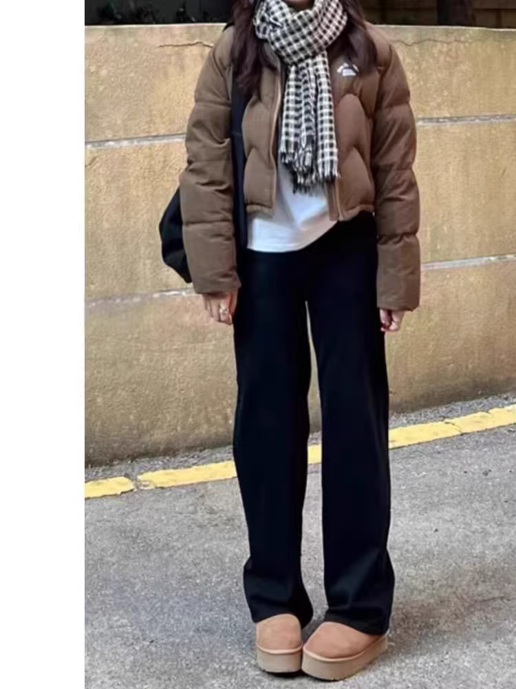 Quần jeans đen ống rộng dáng ôm cho nữ thu đông 2024, lót lông dày dặn, size lớn, cạp cao, co giãn, tôn dáng, ống thẳng