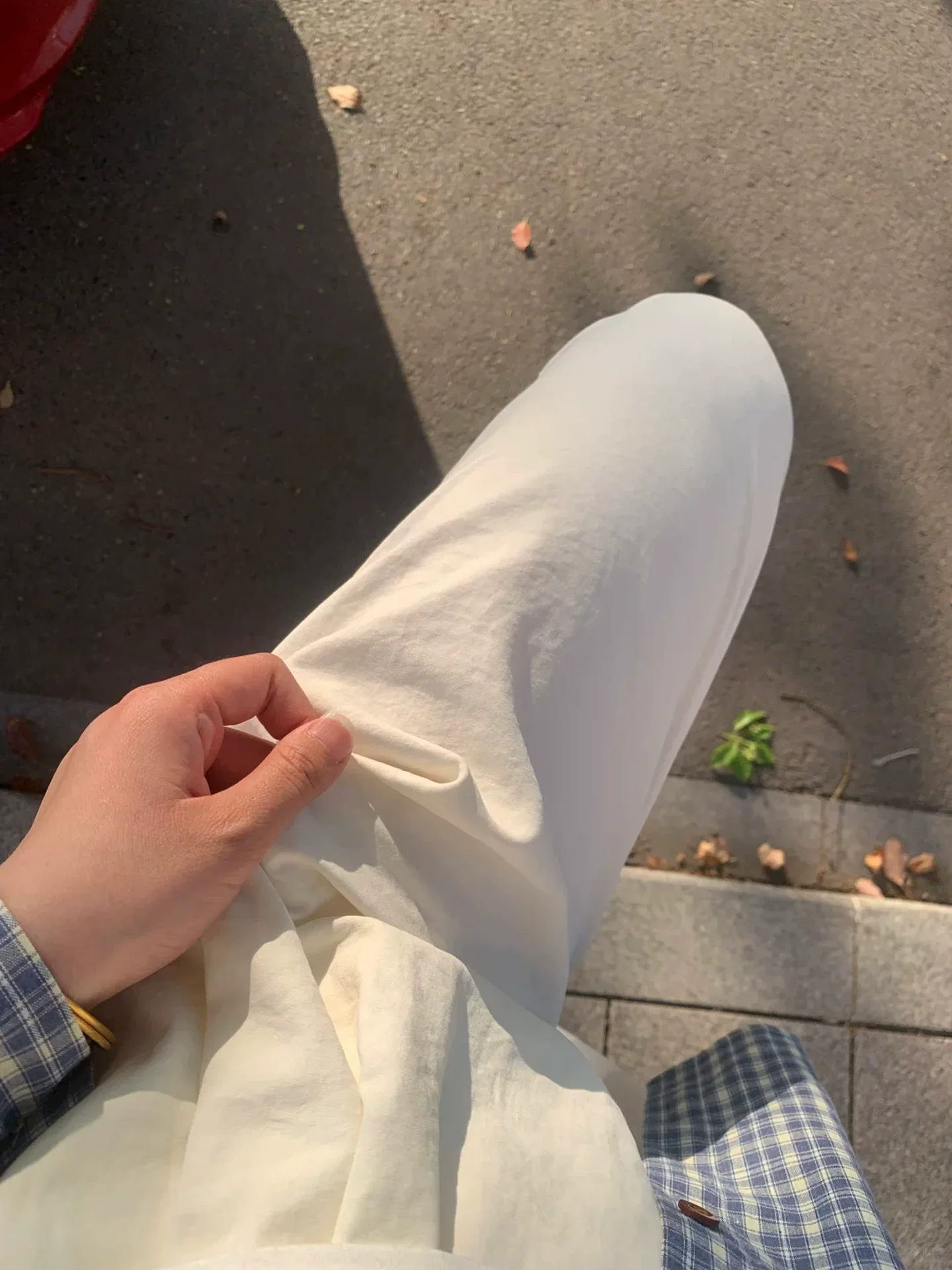 Quần màu trắng chất liệu sữa dành cho nữ, kiểu dáng mỏng mùa hè, cỡ lớn, cạp cao, mềm mại, tôn dáng, quần ống rộng chất liệu lụa đá, mặc thường ngày.