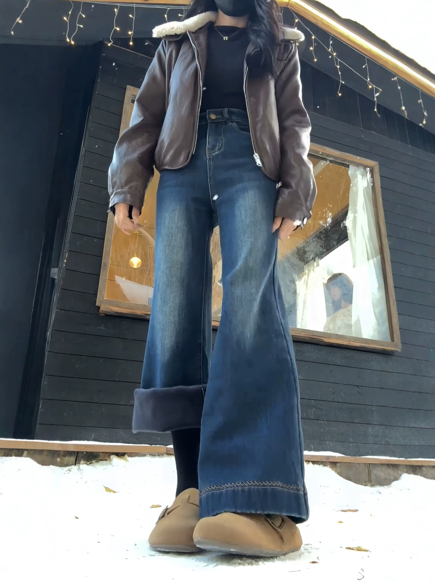 Quần jean bootcut màu xanh đậm cổ điển dành cho nữ mùa đông, cỡ lớn, lót lông cừu và dày dặn, cạp cao, quần ống loe thẳng giúp thon gọn