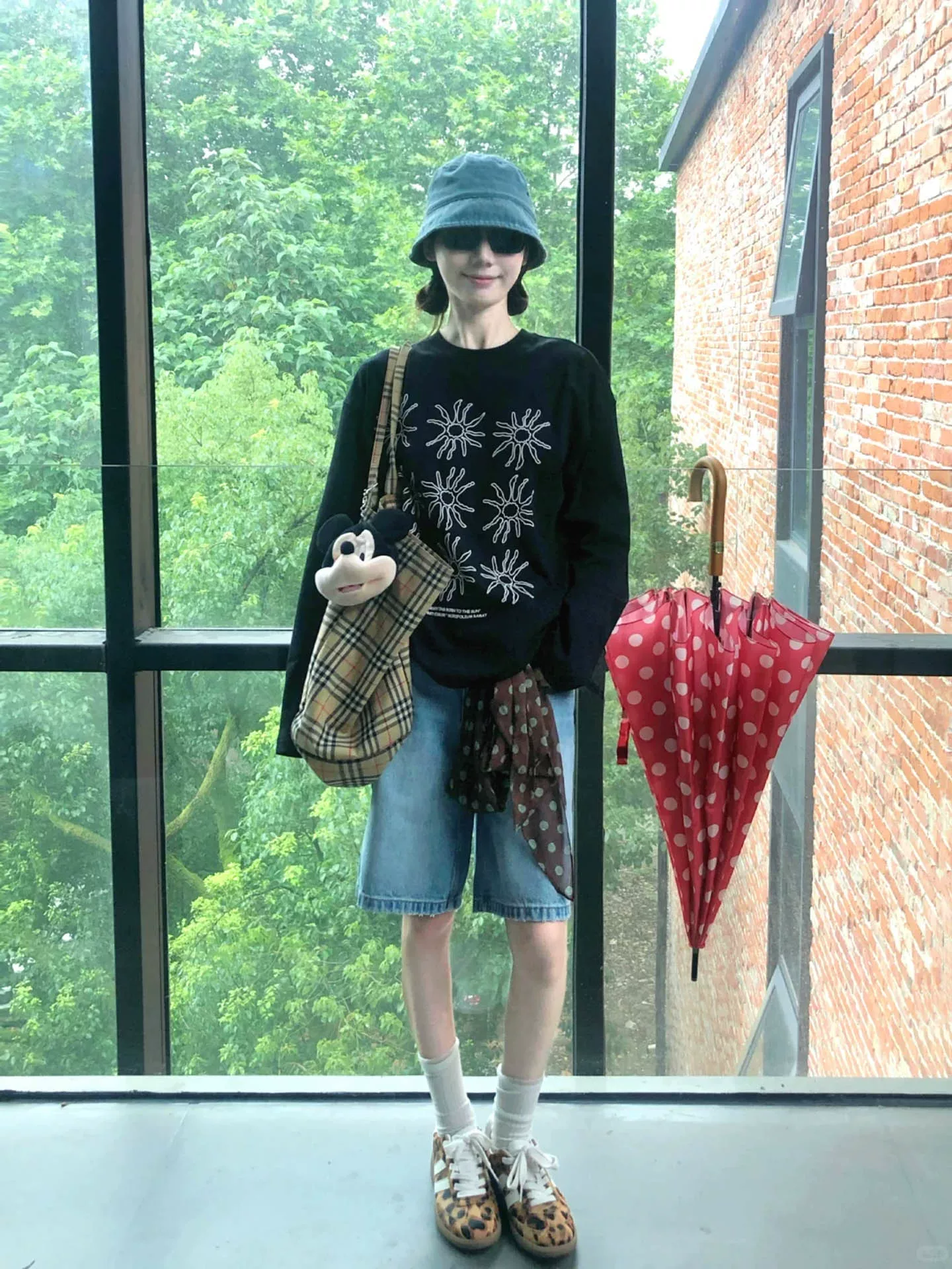 Quần short denim nữ mùa hè, size lớn, cạp cao, che hông, tôn dáng, dành cho người có thân hình quả lê, quần ống rộng dài ngang đùi