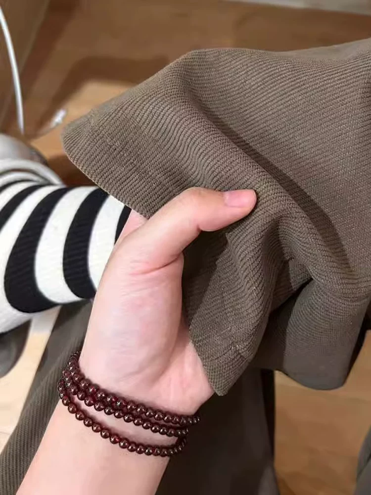 Quần vải nhung màu nâu dành cho nữ, mùa thu đông, cỡ lớn, lót lông cừu, dày dặn, lưng cao, mềm mại, rộng rãi, tôn dáng, quần ống rộng.