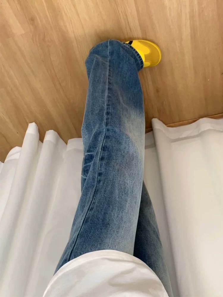 Quần jean loe nữ không bó sát chân, kiểu mới xuân 2025, size lớn, cạp cao, rộng rãi, tôn dáng, quần ống rộng chuông