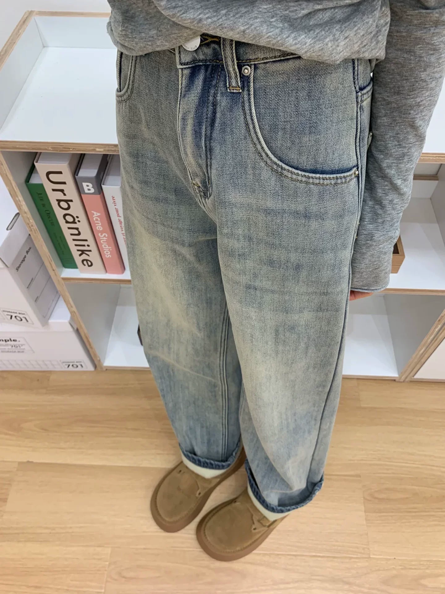 Quần jean ống đứng cổ điển dành cho nữ, lót lông cừu, dày, cỡ lớn, lưng cao, rộng rãi, tôn dáng, dành cho người có thân hình quả lê, quần ống rộng