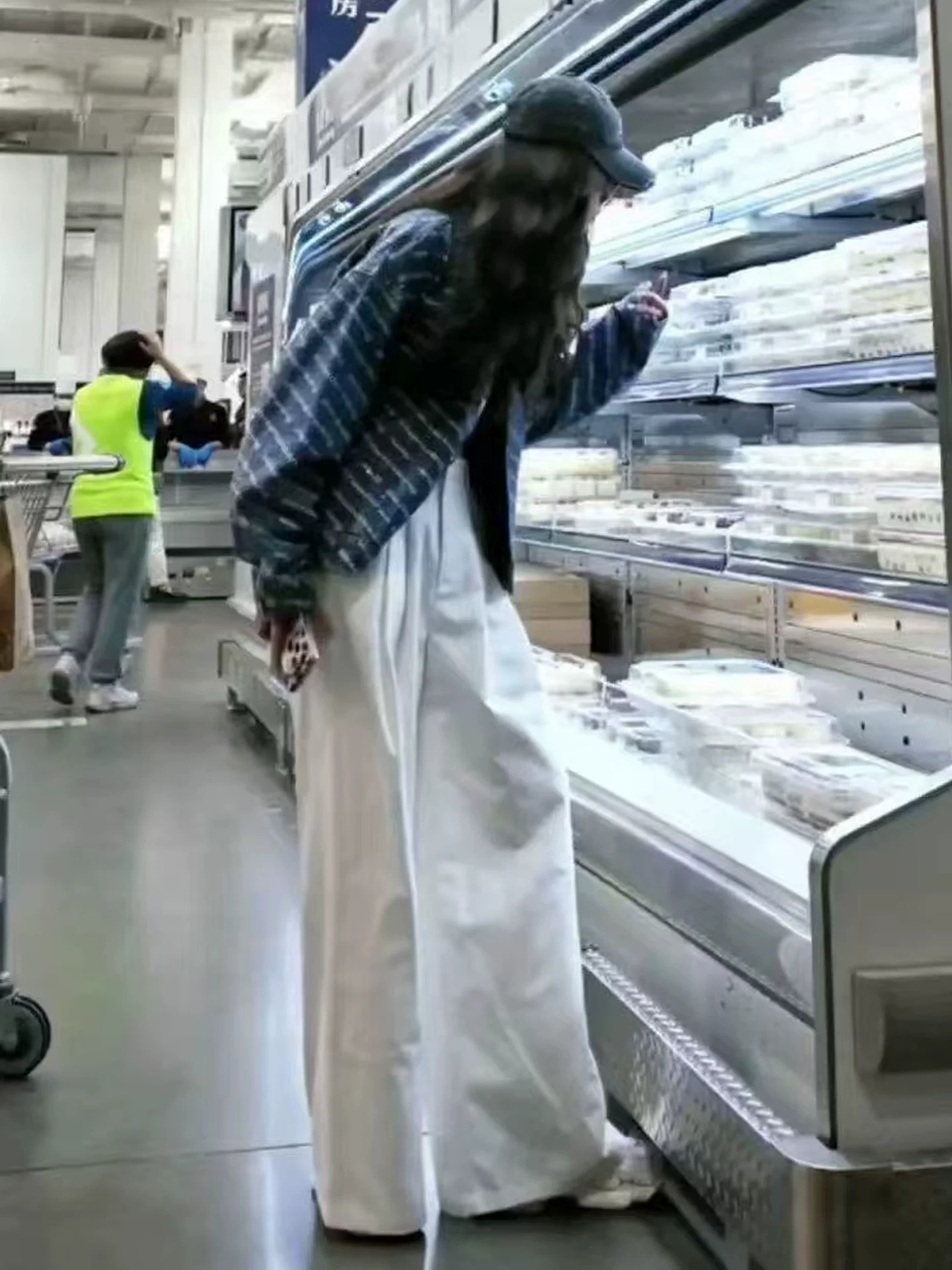 Quần jeans trắng ống rộng nữ, size lớn mùa hè, đầu thu 2025, cạp cao, dáng rộng, suôn mềm, tôn dáng, quần ống đứng.