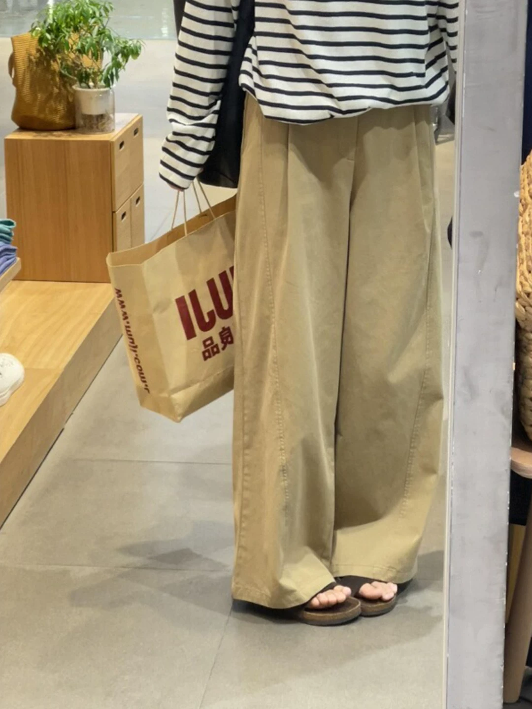 Quần kaki vintage kiểu công sở dành cho nữ, mùa thu, size lớn, cạp cao, dáng rộng, chất liệu mềm mại, ống thẳng, ống rộng, dài chạm sàn.