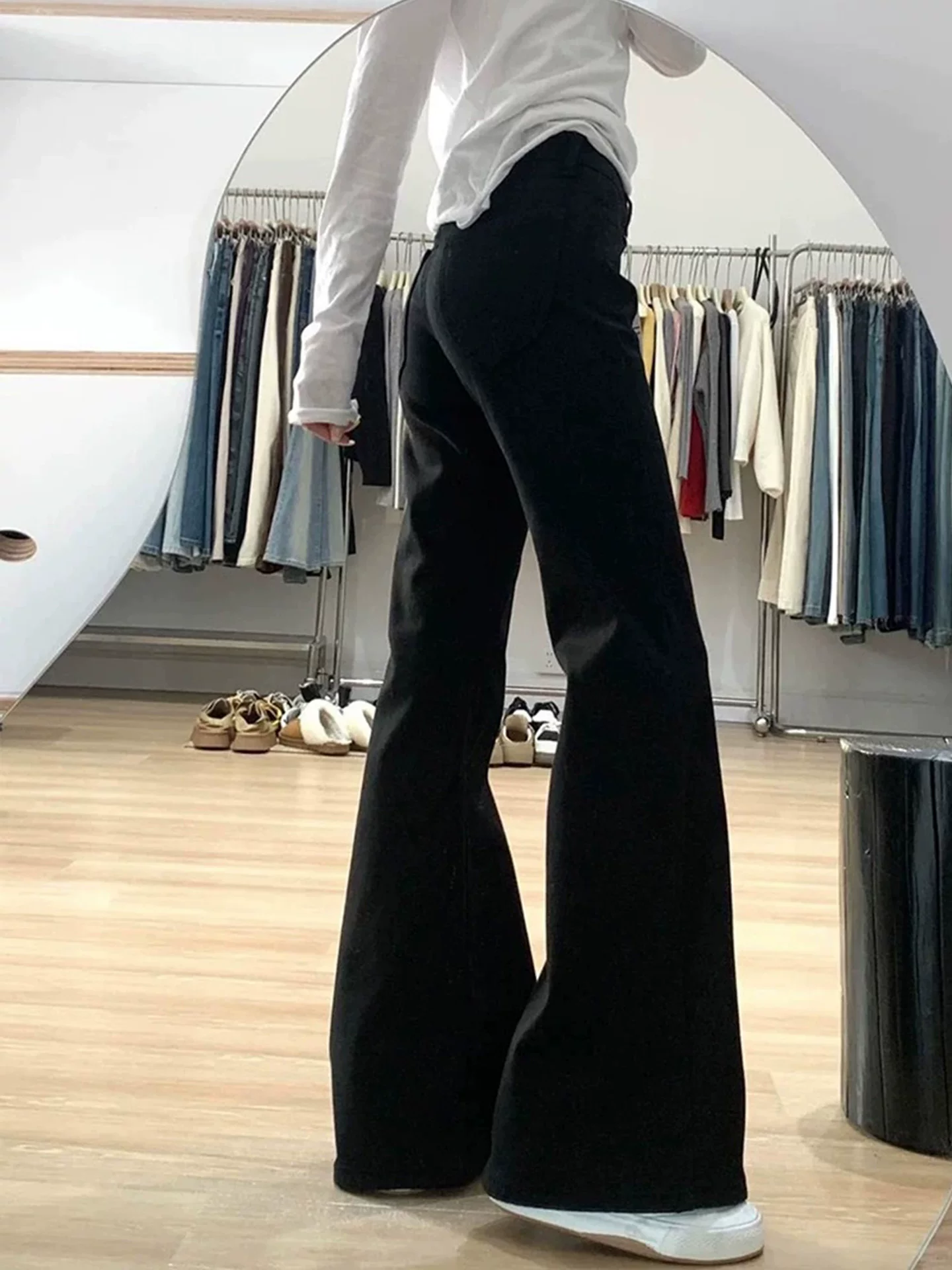 Quần jean ống loe màu đen dành cho nữ, phong cách đầu thu, cỡ lớn, lưng cao, co giãn, che hông, giảm béo, dáng quả lê, quần ống chuông