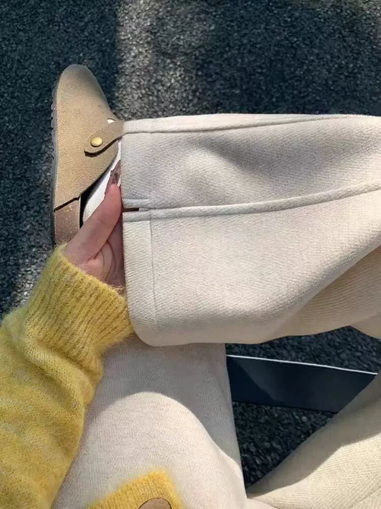 Quần âu len màu trắng nhạt dành cho nữ, cỡ lớn mùa đông, lót lông cừu, dày dặn, lưng cao, dáng rộng, suôn mềm, quần ống rộng giúp thon gọn.