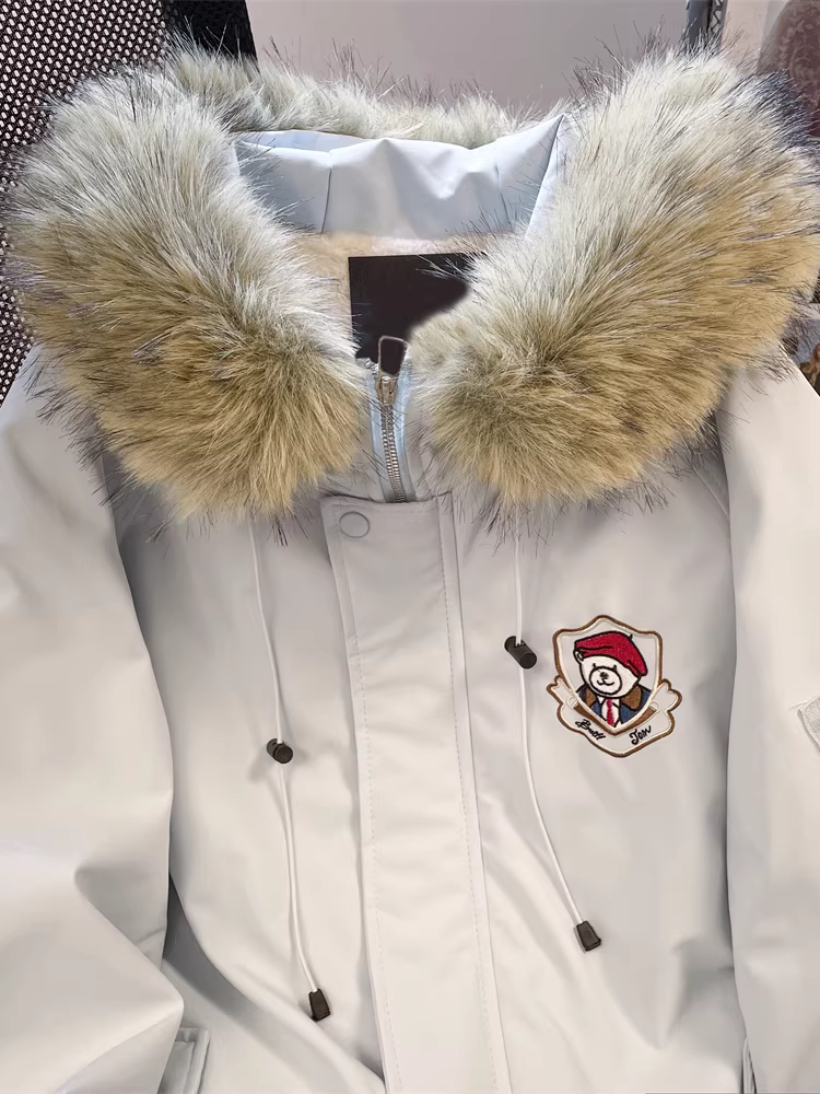 Áo khoác cotton có mũ trùm đầu thêu hình gấu siêu dễ thương phong cách Hàn Quốc dành cho nữ, mùa thu đông, có cổ lông, dày dặn, ấm áp, áo khoác cotton thông thường mặc đi làm.