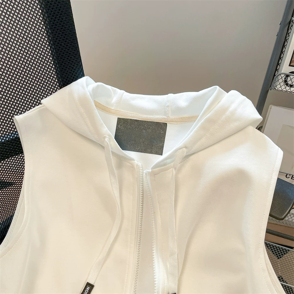 Áo vest thể thao phong cách cổ điển kiểu Mỹ phong cách Hồng Kông dành cho nữ áo vest không tay có mũ trùm đầu nhỏ nhắn
