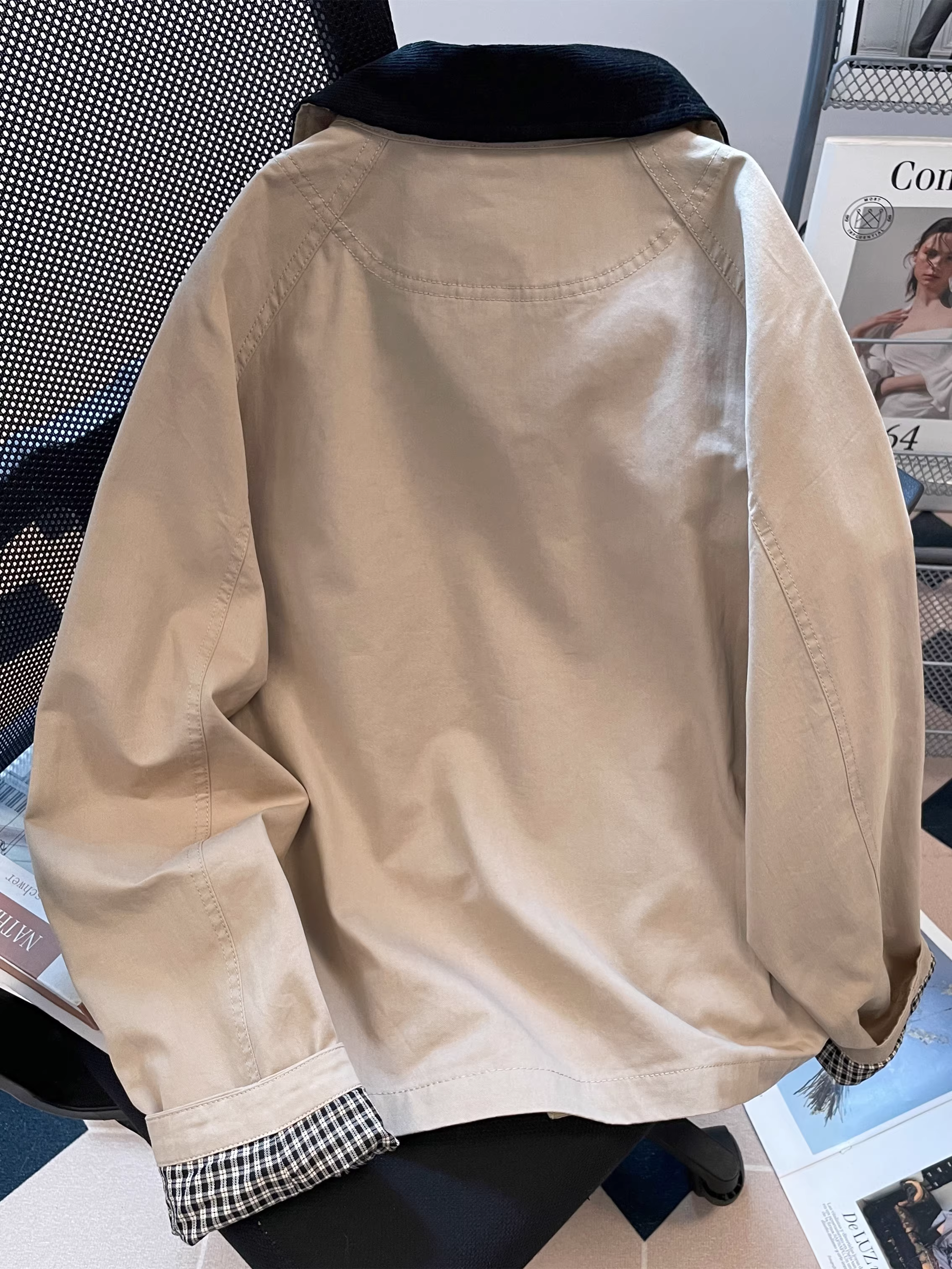 Áo khoác ngắn phong cách retro Hàn Quốc dành cho phụ nữ nhỏ nhắn, áo khoác kẻ sọc cao cấp mùa thu, áo khoác măng tô phối họa tiết