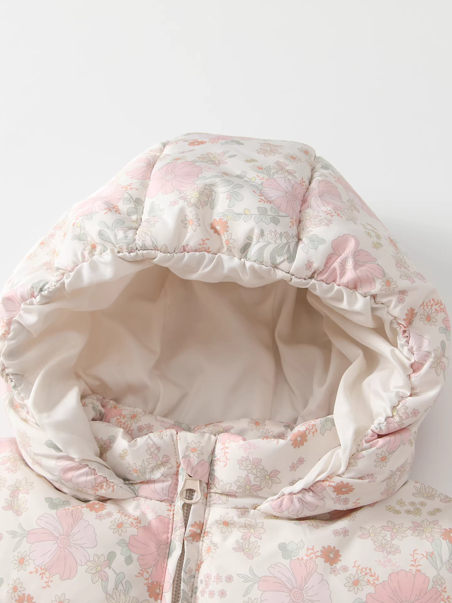 Áo khoác bông mùa đông cho bé gái Fanli 2025, kiểu dáng dễ thương, họa tiết hoa, áo khoác có mũ cho bé