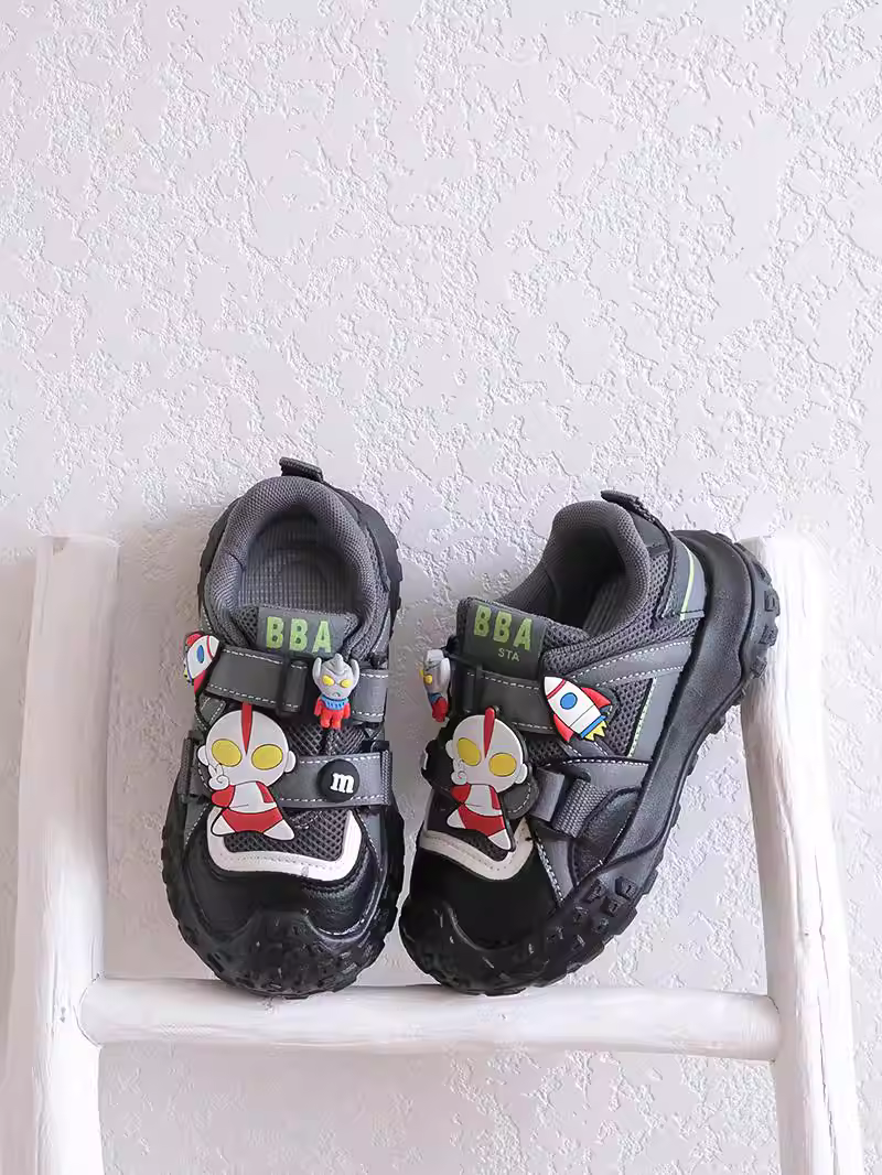 Giày thể thao bé trai lót lông cừu họa tiết hoạt hình mùa thu đông 2025, giày sneaker giữ ấm có khóa dán, đế mềm, kiểu dáng năng động