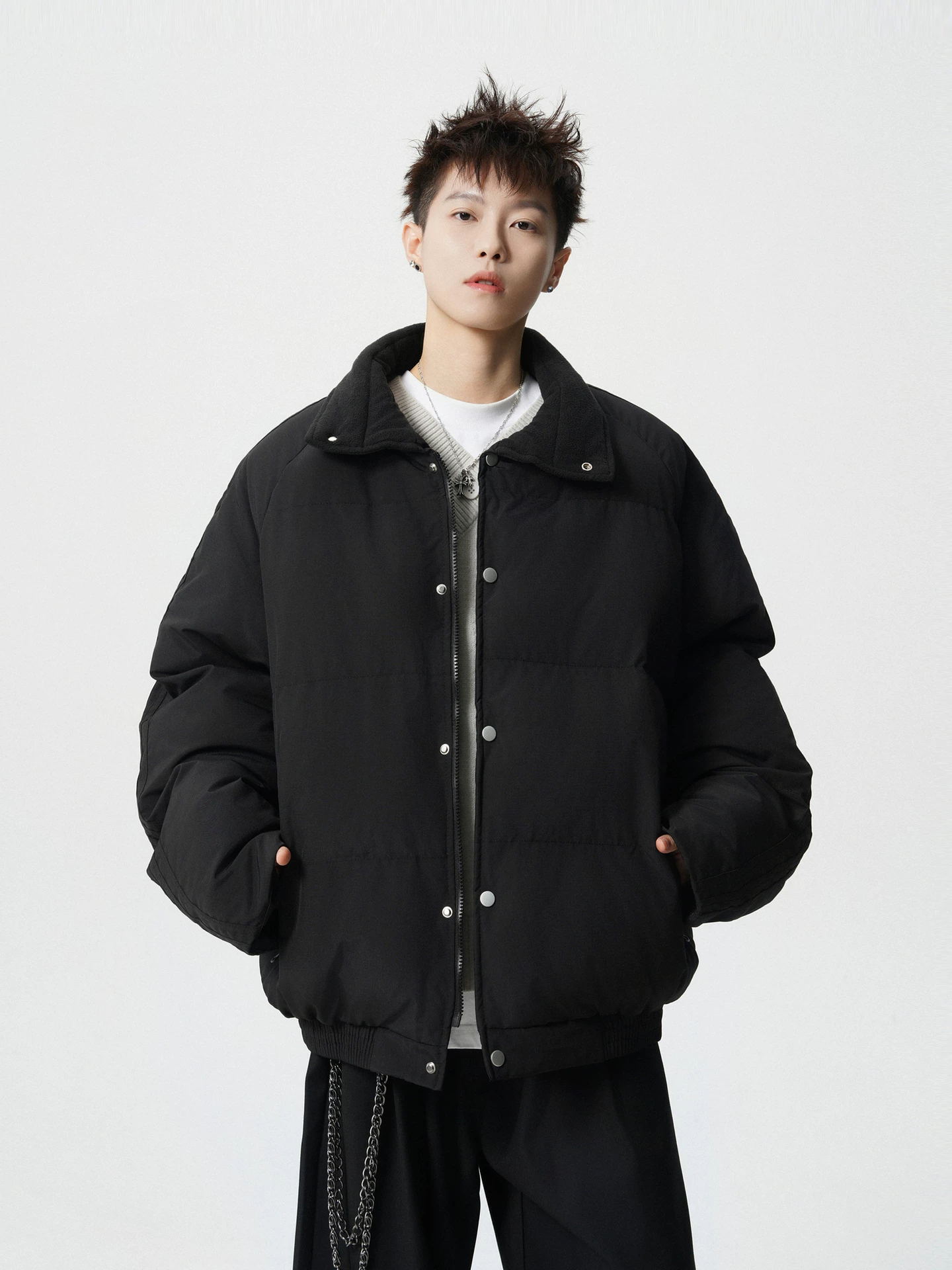 Áo khoác cotton cổ đứng màu trơn đơn giản, hợp thời trang mùa đông của Wukong dành cho nam, kiểu dáng rộng rãi và đa năng, áo khoác phao ấm áp dành cho cặp đôi.