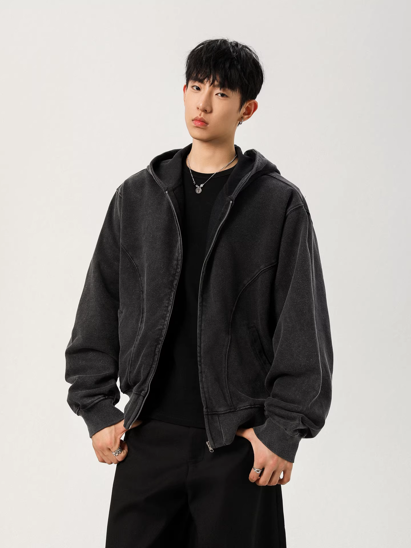 Wukong có sẵn áo khoác nỉ có mũ trùm đầu kiểu Mỹ, chất liệu dày dặn, phối màu theo phong cách patchwork, dành cho nam và nữ, kiểu dáng rộng rãi, đa năng, phong cách đường phố.