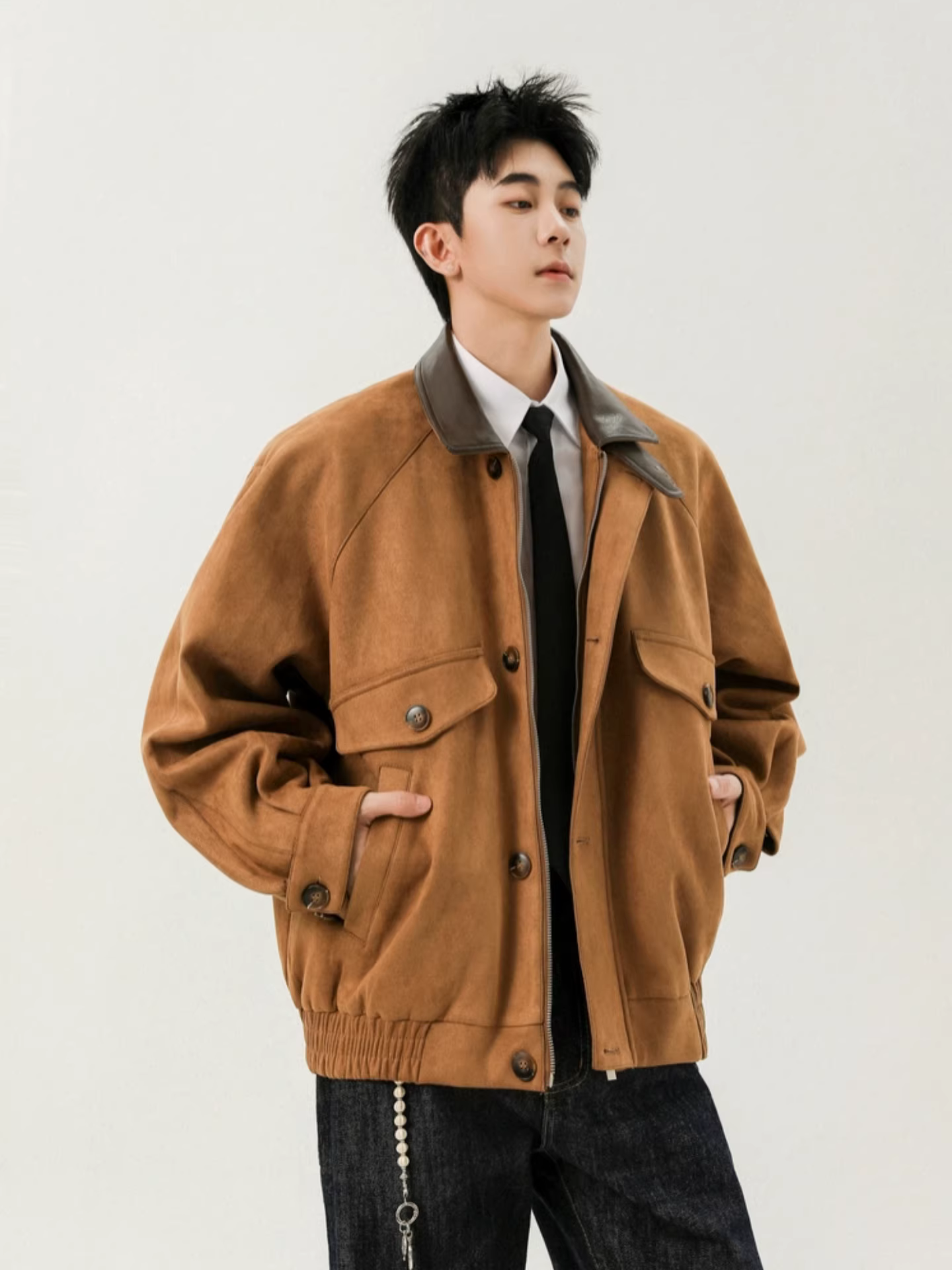 Wukong có sẵn áo khoác da lộn kiểu Mỹ cổ điển, phối nhiều chất liệu, kiểu dáng công nhân, có ve áo dành cho nam, áo khoác cặp đôi thời trang, kiểu dáng rộng, phong cách đi xe máy.