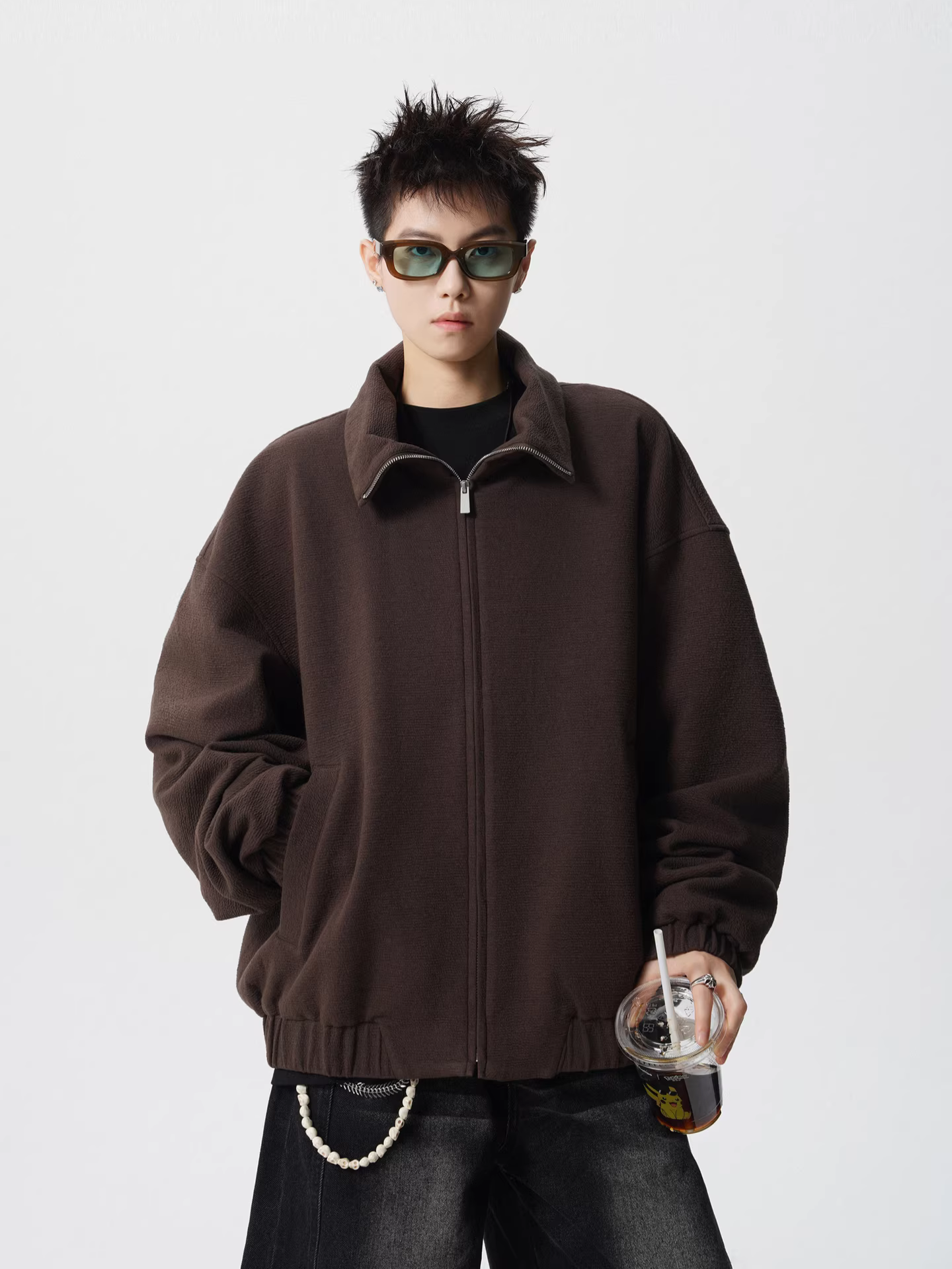 Áo khoác cổ điển màu nâu kiểu dáng cổ điển của Wukong dành cho nam, phong cách Mỹ, thương hiệu thời thượng, dáng rộng, đa năng, thích hợp cho cả nam và nữ.