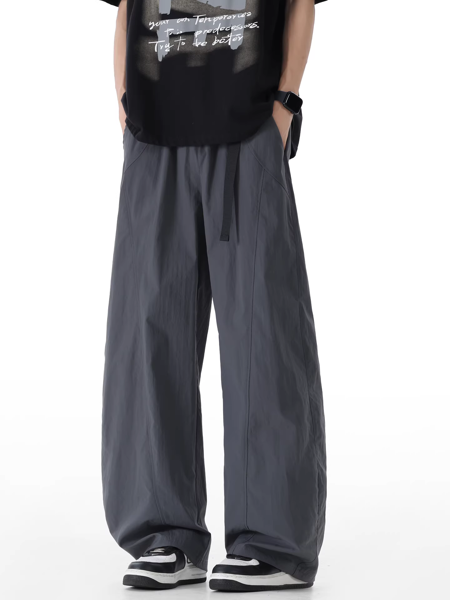 Wukong có sẵn quần dù nam phong cách retro núi non thời thượng, quần dài dáng rộng đa năng phong cách đường phố Mỹ.