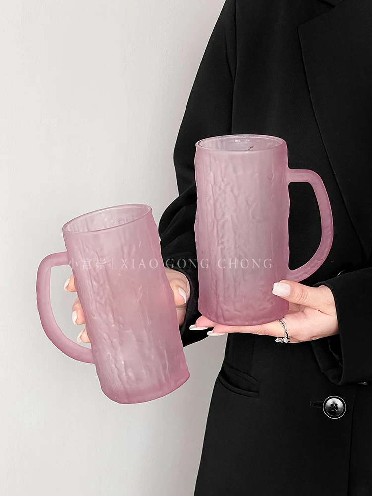 Ly thủy tinh họa tiết vỏ cây phong cách Ins, cốc bia nữ màu hồng mờ có quai cầm, cốc nước gia dụng cao cấp, cốc nước ép.