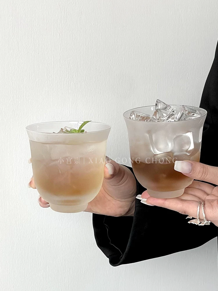 Tách trà thủy tinh mờ kiểu Trung Quốc mới, cốc cà phê latte đá kiểu ins, cốc cocktail dòng trà kungfu kiểu Trung Quốc.