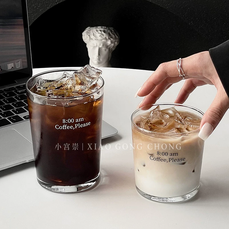 Ly cà phê sáng sớm, ly thủy tinh đựng latte đá trong suốt, ly sữa ăn sáng phong cách niche ins, ly uống nước.