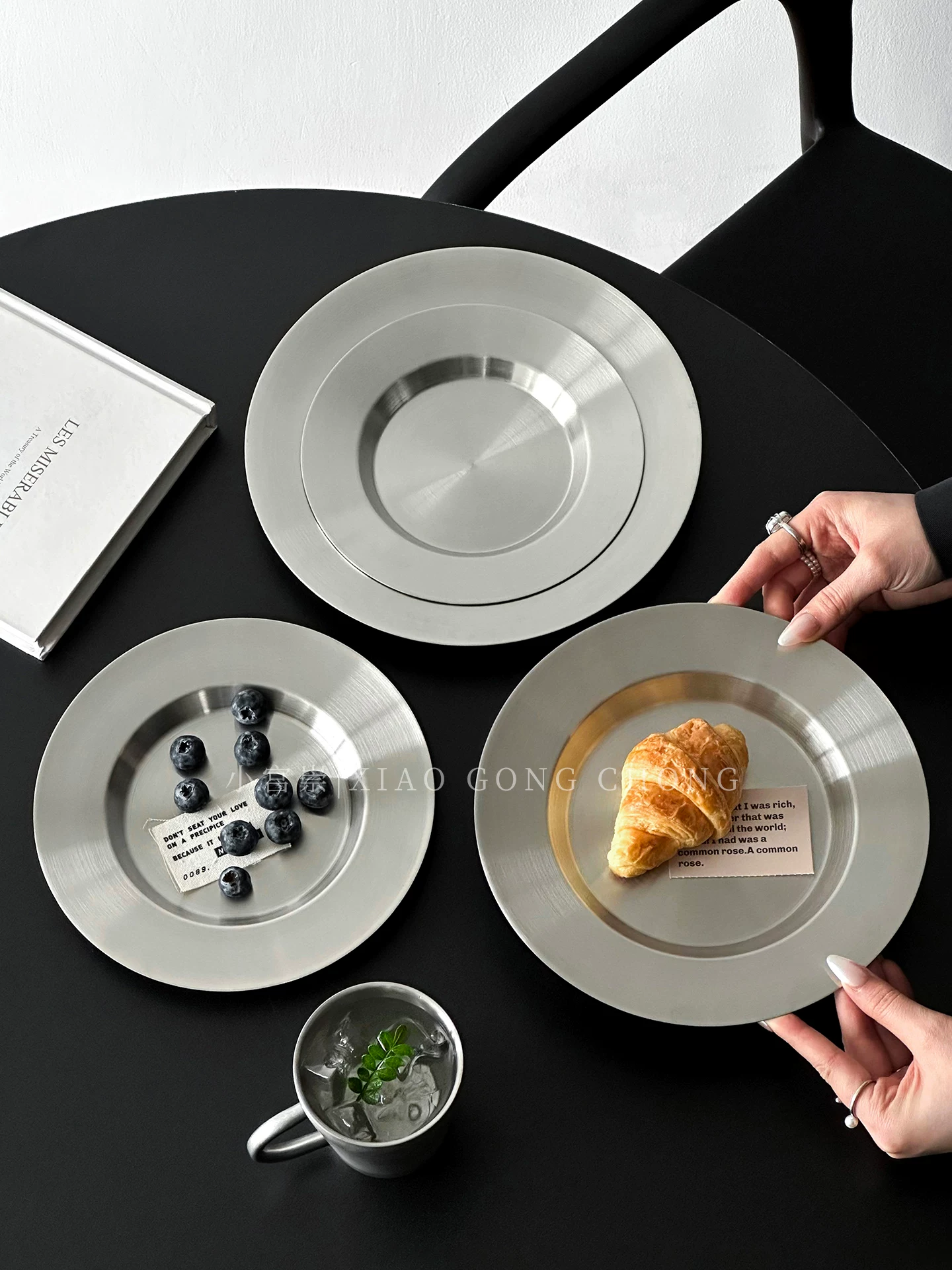 Đĩa inox phong cách Ins, đĩa steak và mì kiểu công nghiệp, đĩa salad kiểu Hàn Quốc, đĩa tráng miệng, đĩa bánh ngọt, đĩa kiểu Tây