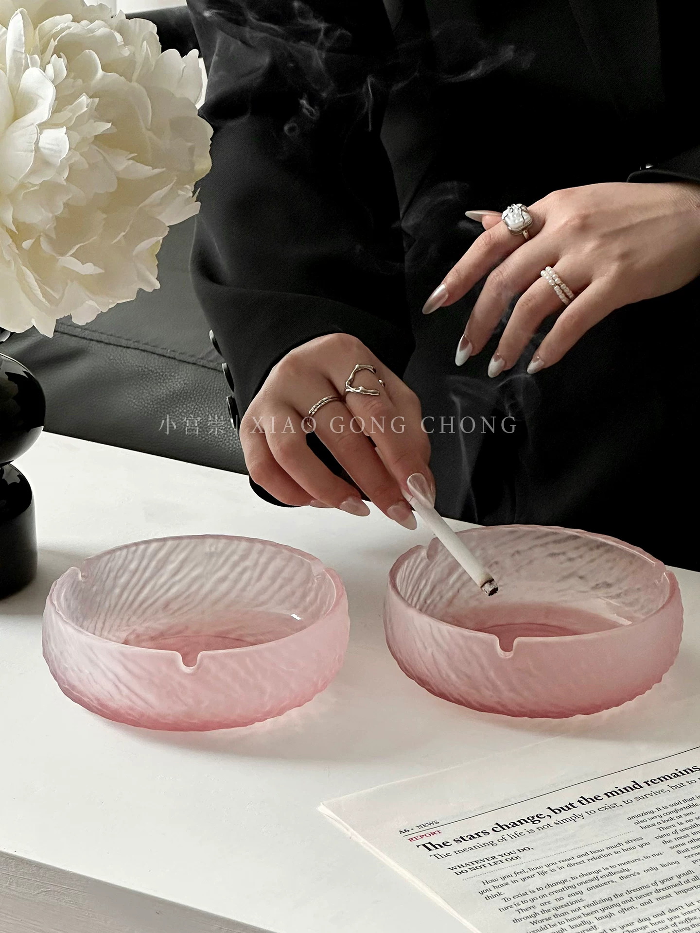 Gạt tàn cao cấp mờ sang trọng, gạt tàn thủy tinh chống tro bay sáng tạo cao cấp, trang trí nhà cửa phong cách cho phòng khách