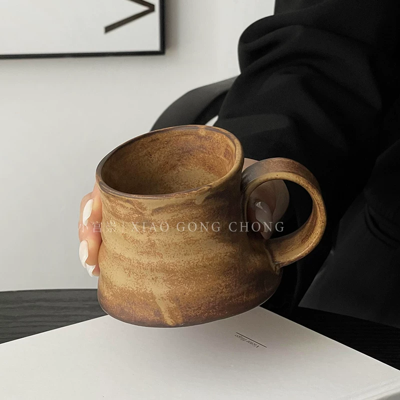 Cốc gốm sứ thô kiểu cổ điển, được tráng men trong lò, hình dạng không đều, cốc cà phê, cốc, cốc latte, cốc vẽ latte, cốc ăn sáng.